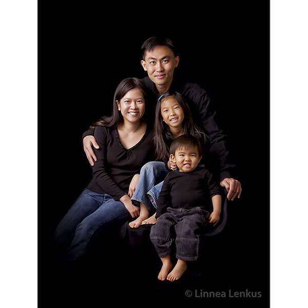 Family Photo Idea by Linnea Lenkus Portrait Studios - Shutterfly.com