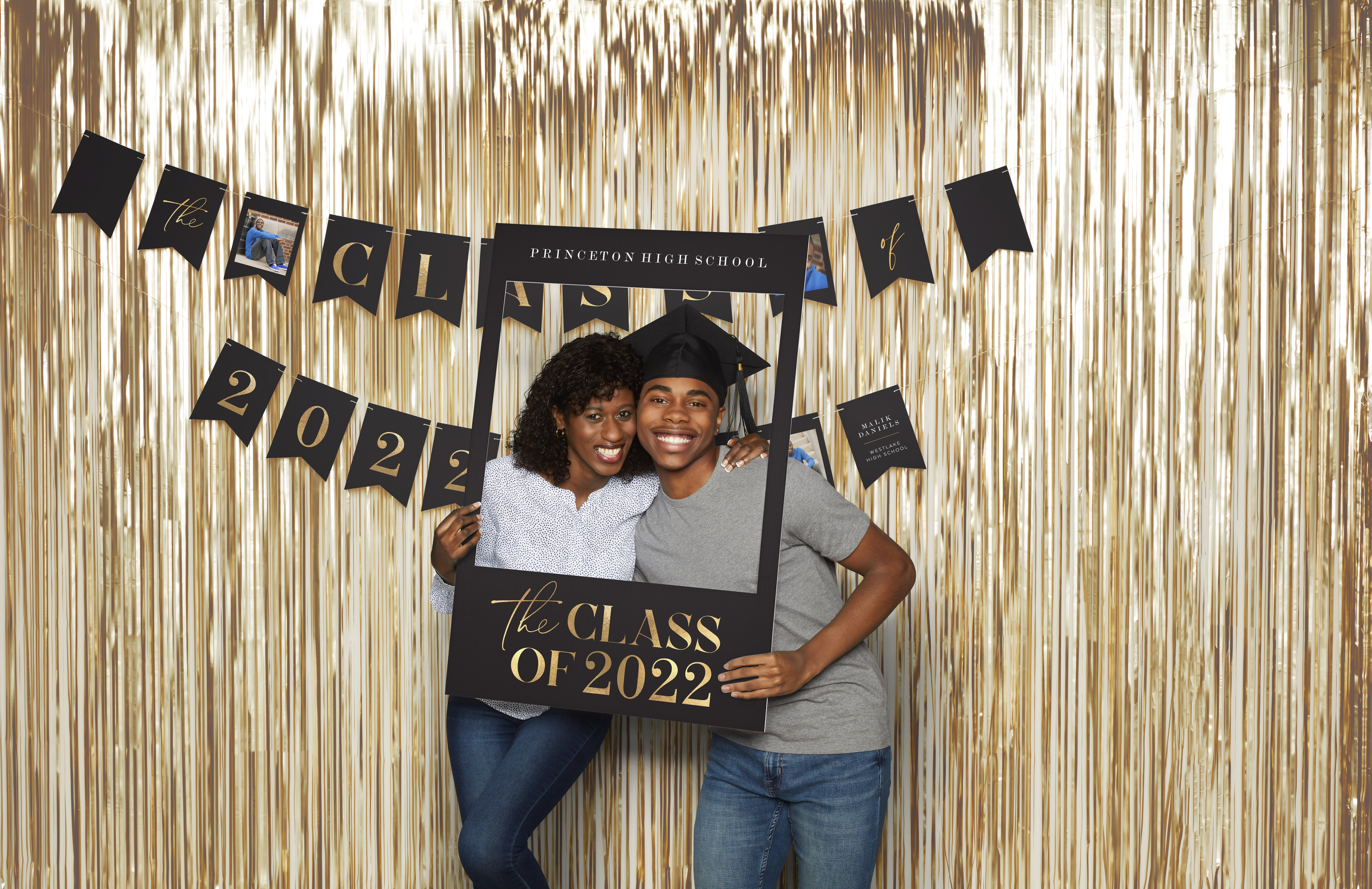 bunting signs with gold background for a new grad
