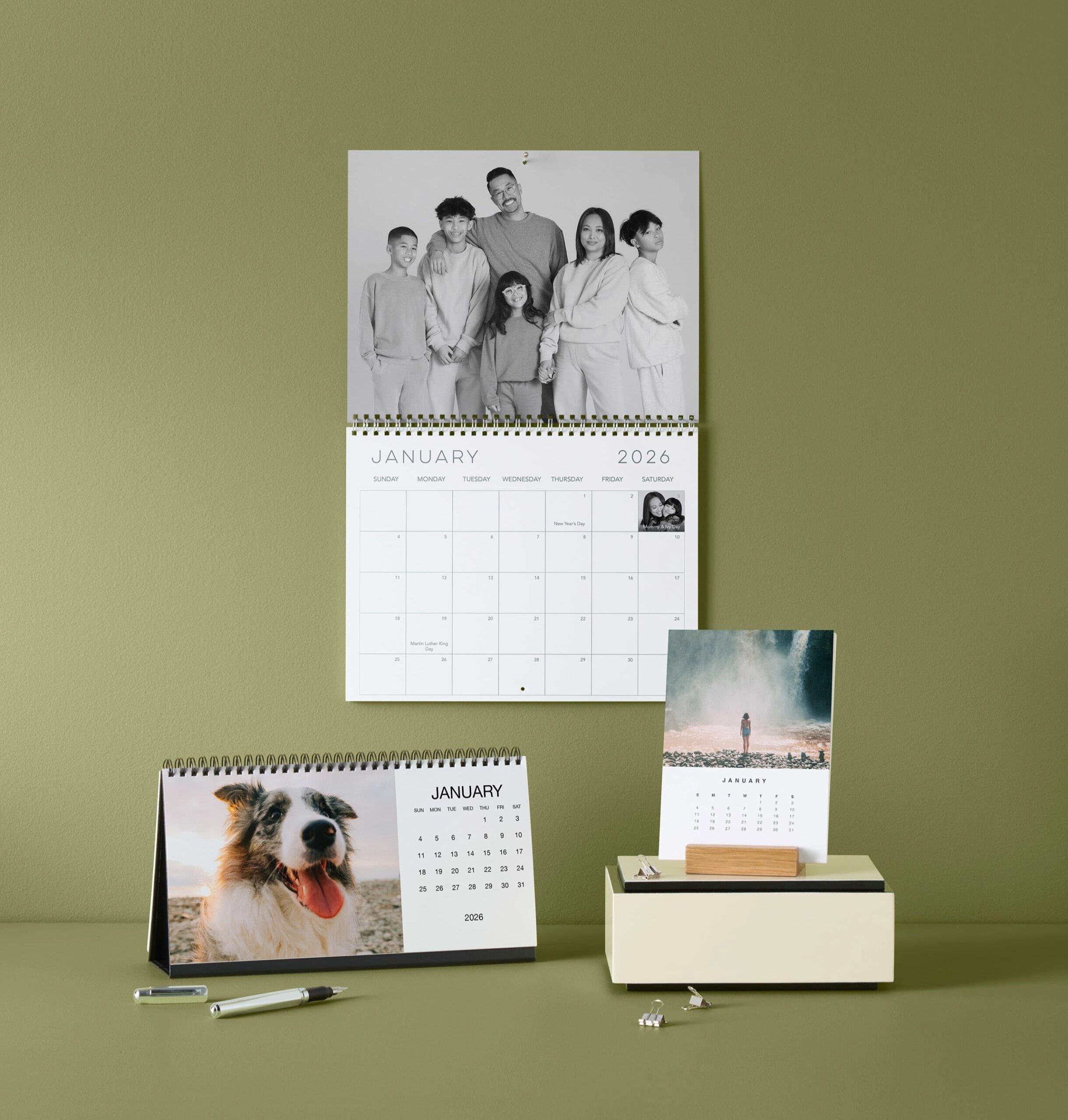wall calendar, desk calendar, easel calendar