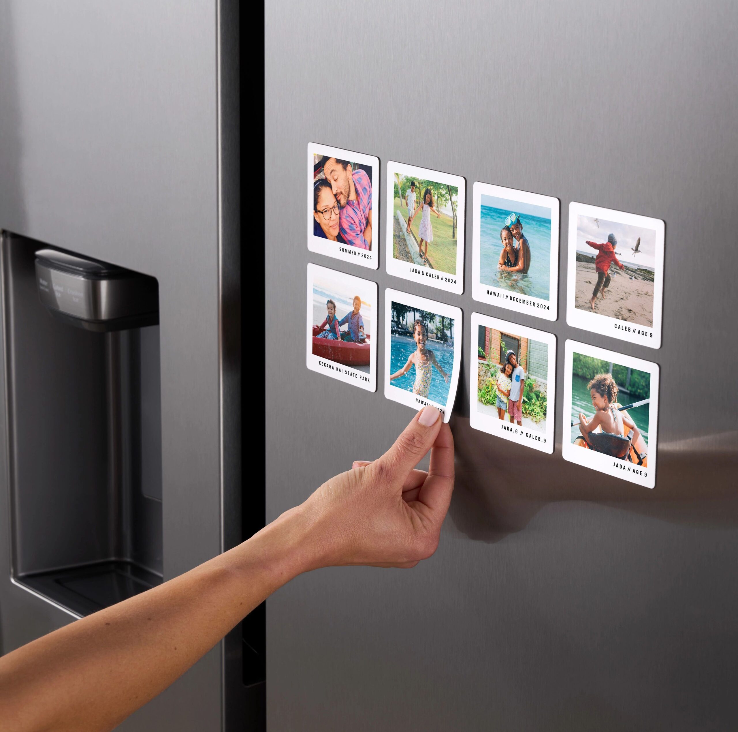 photo magnets with travel pictures