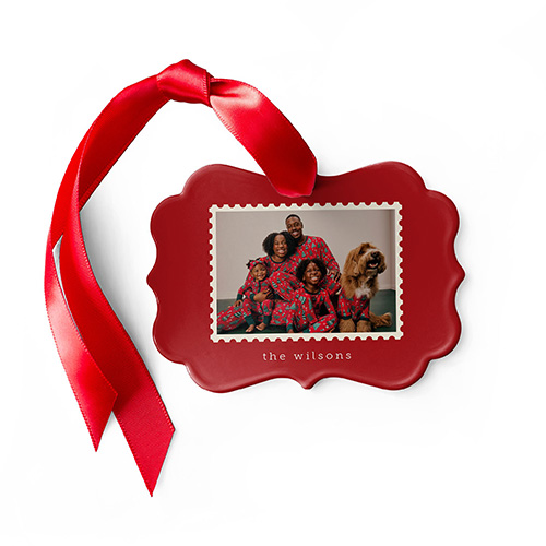 red metal photo ornament with picture of a family
